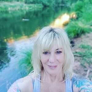 Meet your Posher, Heidi